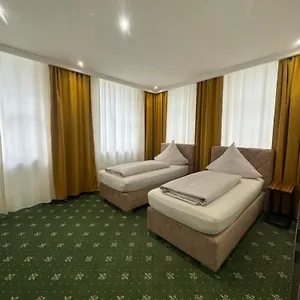- Altstadt Apartament